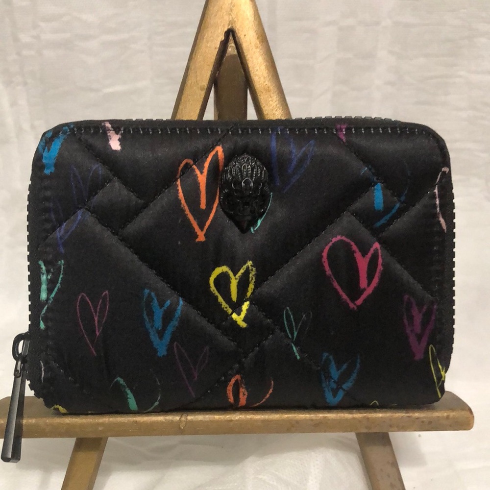 Kurt Geiger London Quilted Heart Print Zip Wallet EUC
